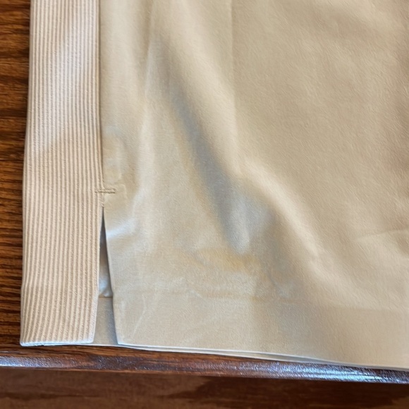 ATHLETA women’s BROOKLYN Ankle pant cream color lightweight slim leg / stretch 8 - Picture 11 of 15